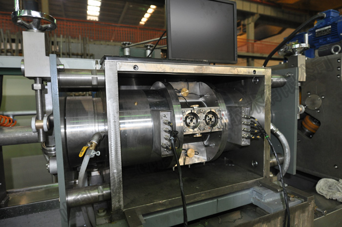 旋轉(zhuǎn)頭探設(shè)備結(jié)構(gòu).jpg 旋轉(zhuǎn)頭探設(shè)備結(jié)構(gòu).jpg